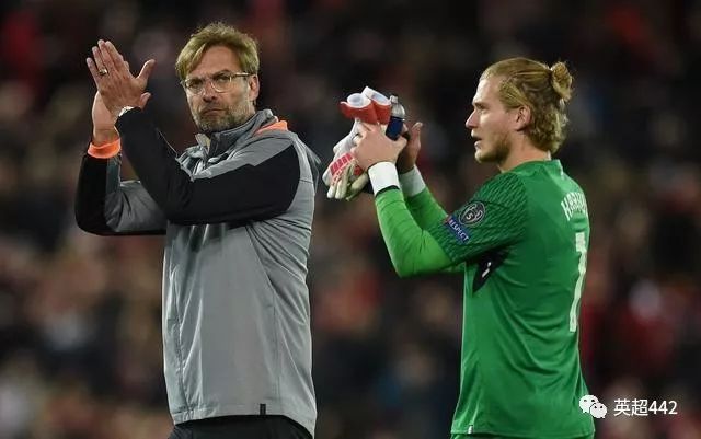  兰斯门将低级失误送礼遭球迷批评  