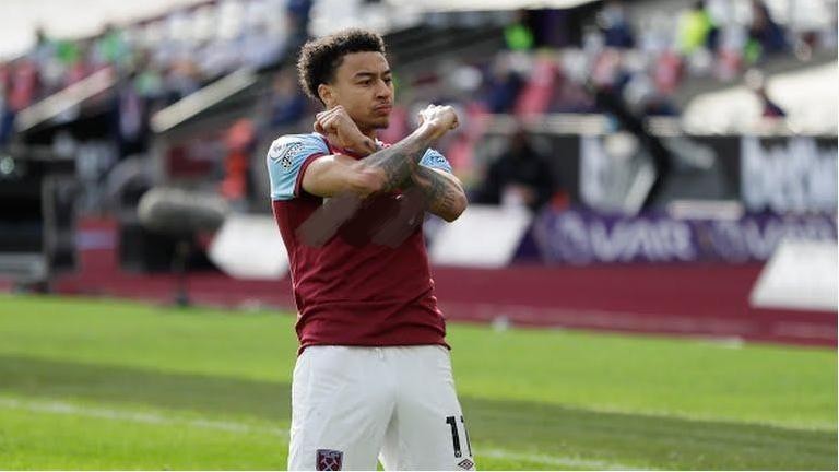  阿森纳终结切尔西，十人作战守住胜局  