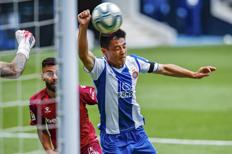  佛罗伦萨小将破门助球队惊险保级成功  